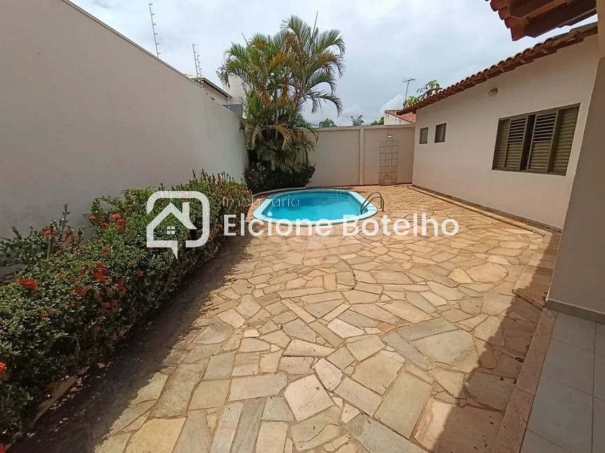 Casa para aluguel no JARDIM KARAIBA: 