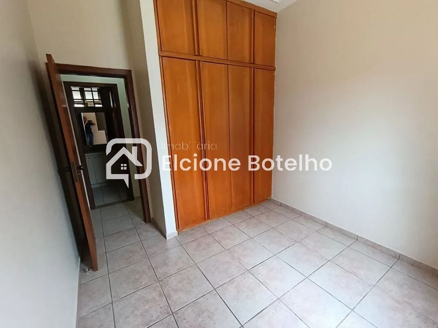 Casa para aluguel no JARDIM KARAIBA: 