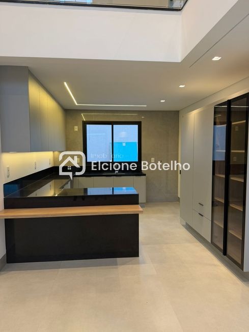 CASA DE CONDOMINIO para aluguel no NOVA UBERLANDIA: 