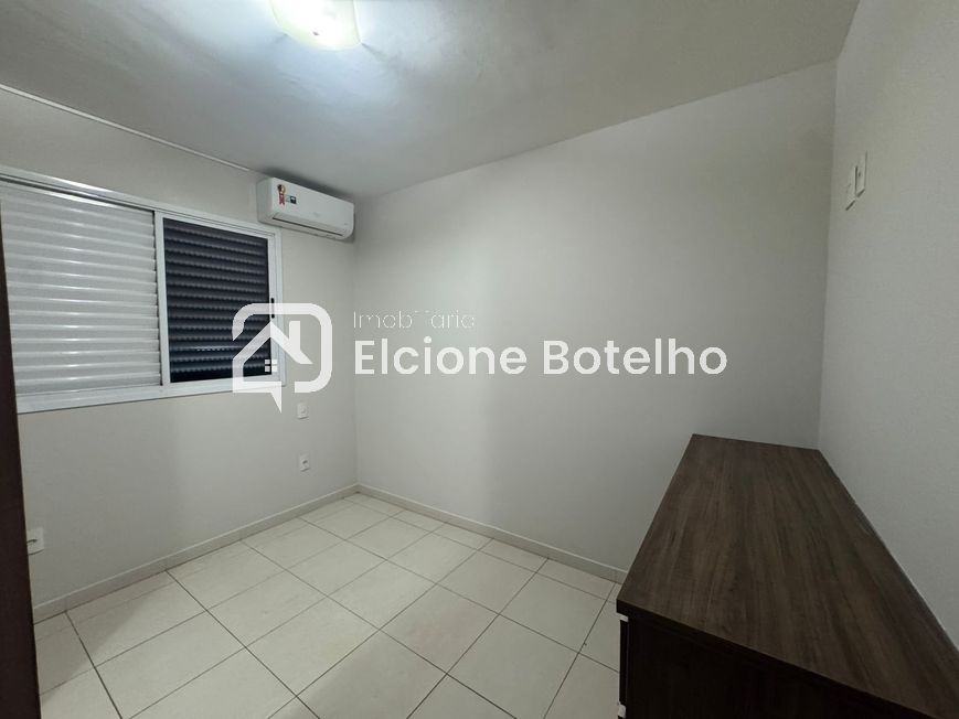 Apartamento para aluguel no SEGISMUNDO PEREIRA: 
