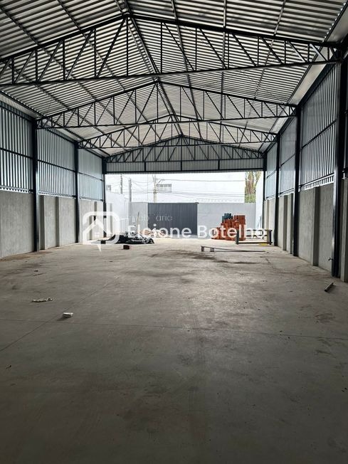 Galpão para aluguel no MARTA HELENA: 