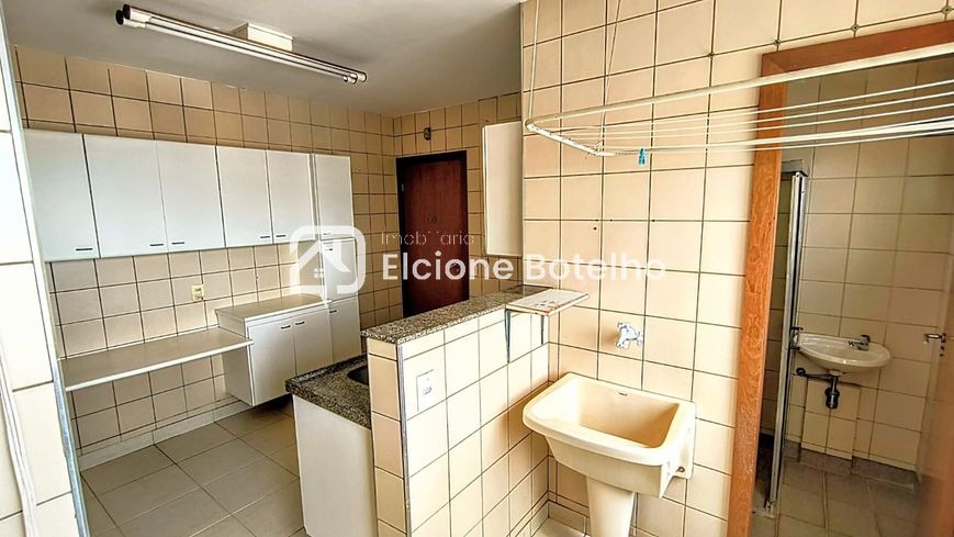 Apartamento para aluguel no MARTINS: 