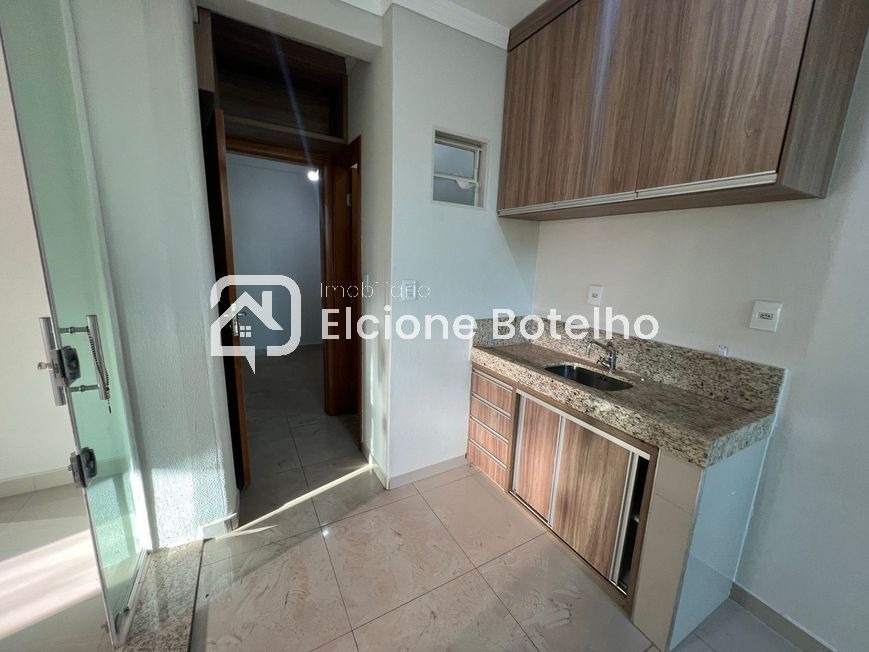 Apartamento para aluguel no SEGISMUNDO PEREIRA: 