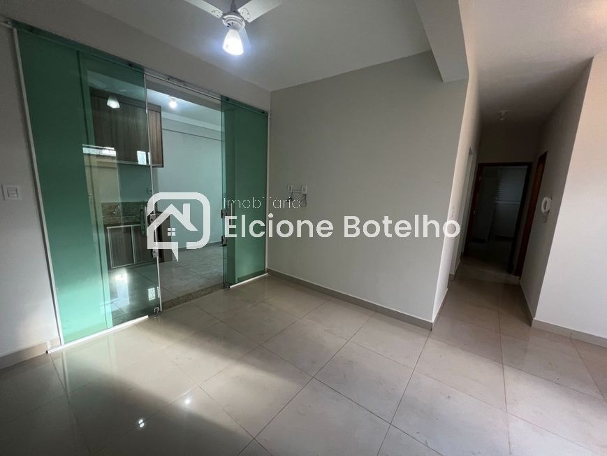 Apartamento para aluguel no SEGISMUNDO PEREIRA: 