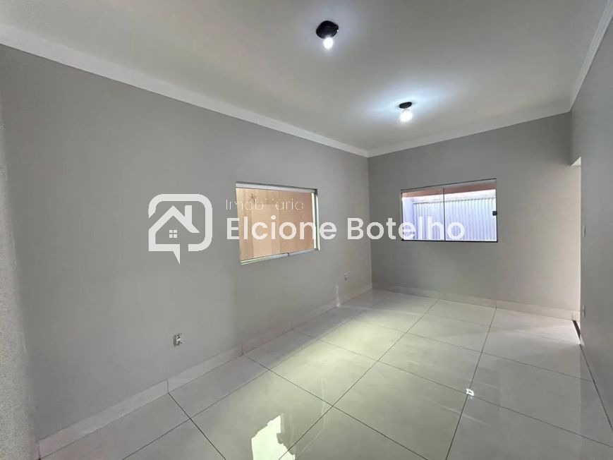 Casa para aluguel no JARDIM PATRICIA: 