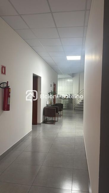 Sala para aluguel no TIBERY: 