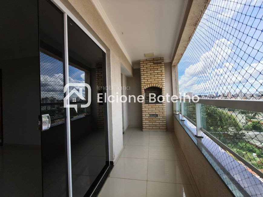 Apartamento para aluguel no SARAIVA: 