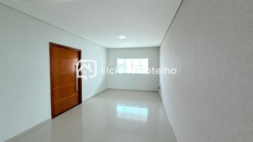 Casa para aluguel no SEGISMUNDO PEREIRA: 