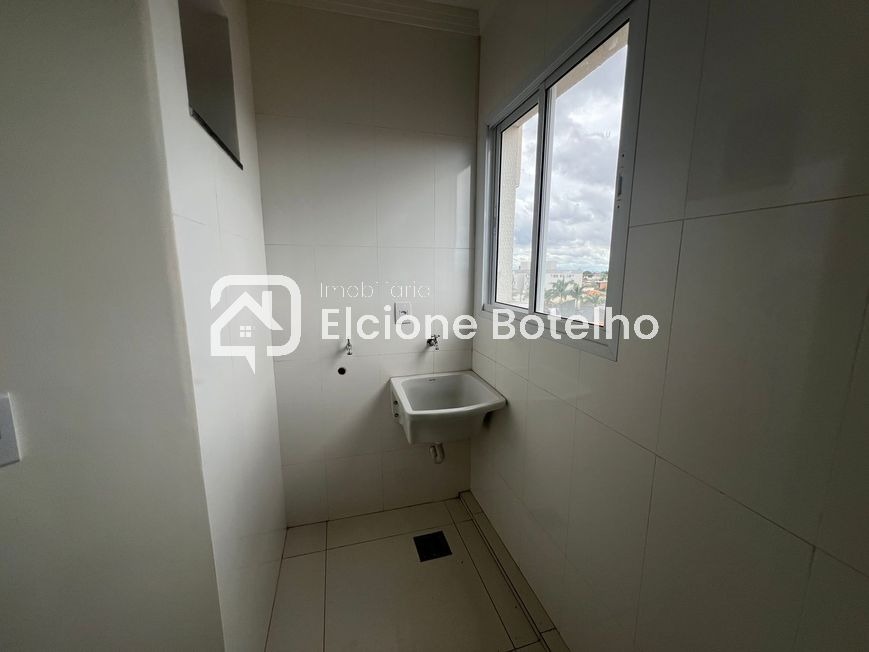Apartamento para aluguel no ALTO UMUARAMA: 