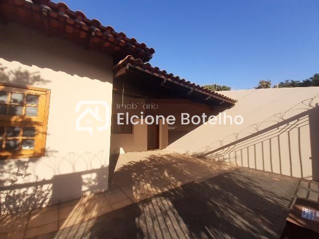 Casa para aluguel no UMUARAMA: 