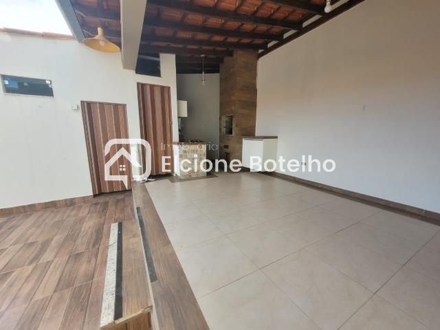 Casa para aluguel no MARTINS: 