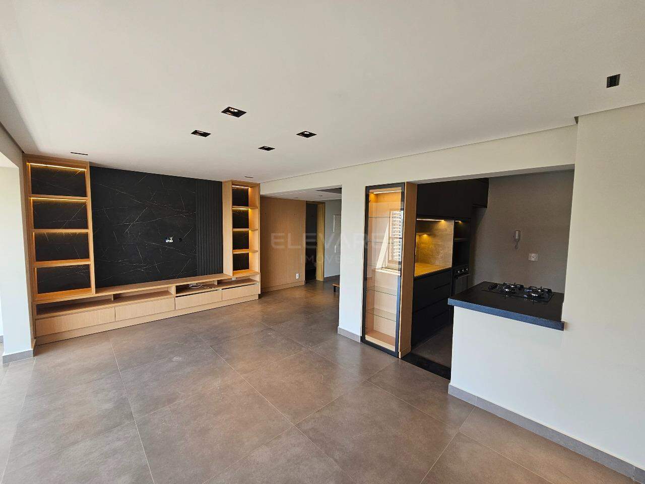 Apartamento para aluguel no Jardim Olhos D'Água: 