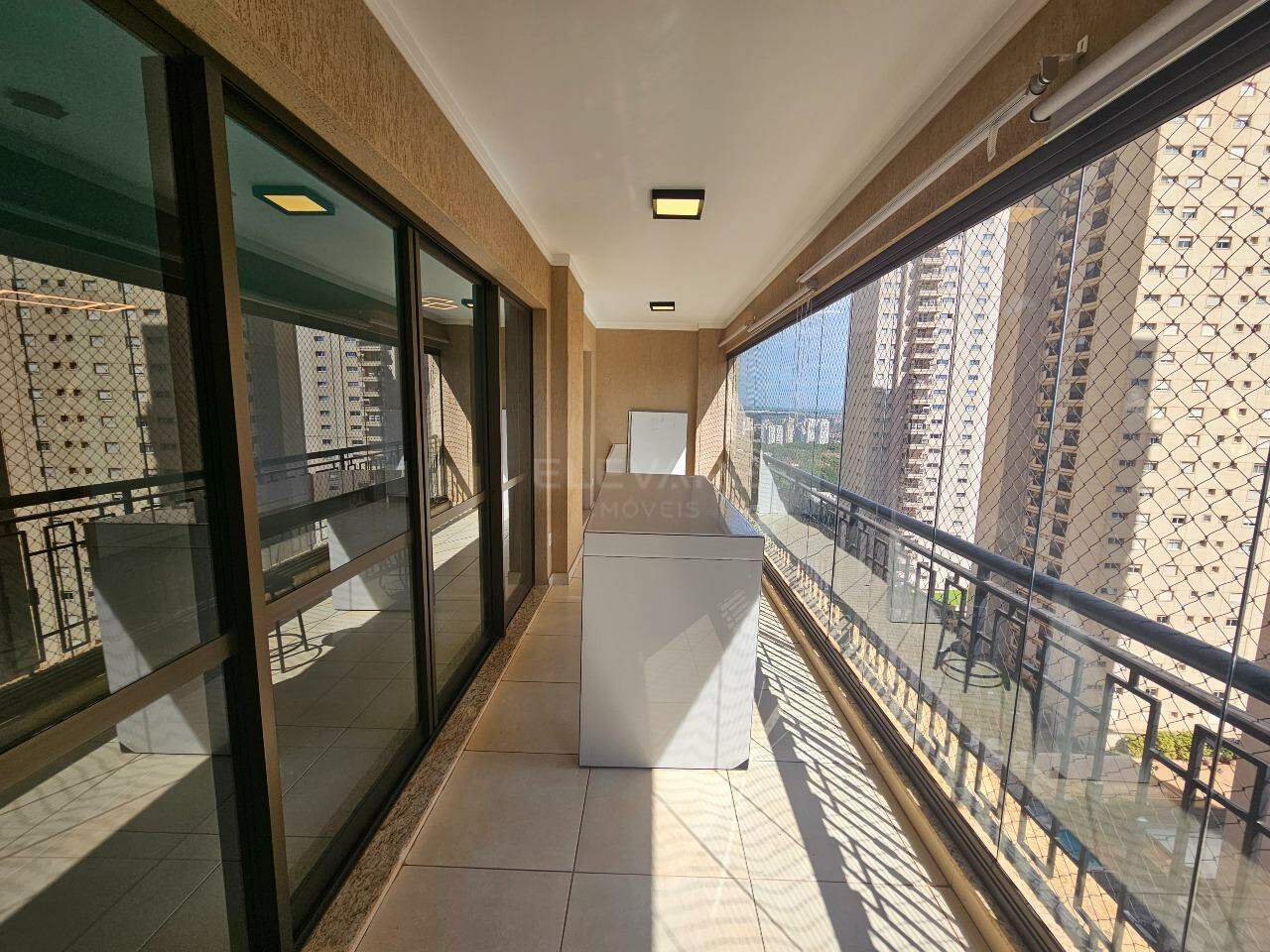 Apartamento para aluguel no Jardim Botânico: 