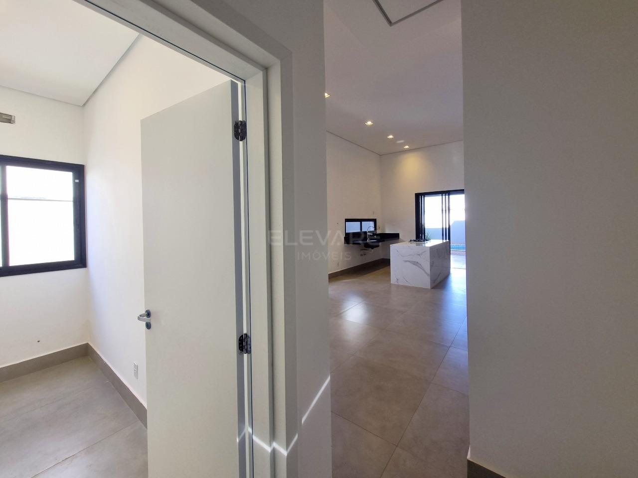 Casa em Condomínio à venda no Portal da Mata: 