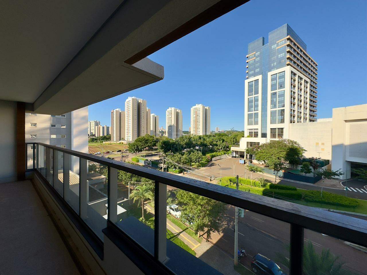Apartamento à venda no Vila do Golfe: 