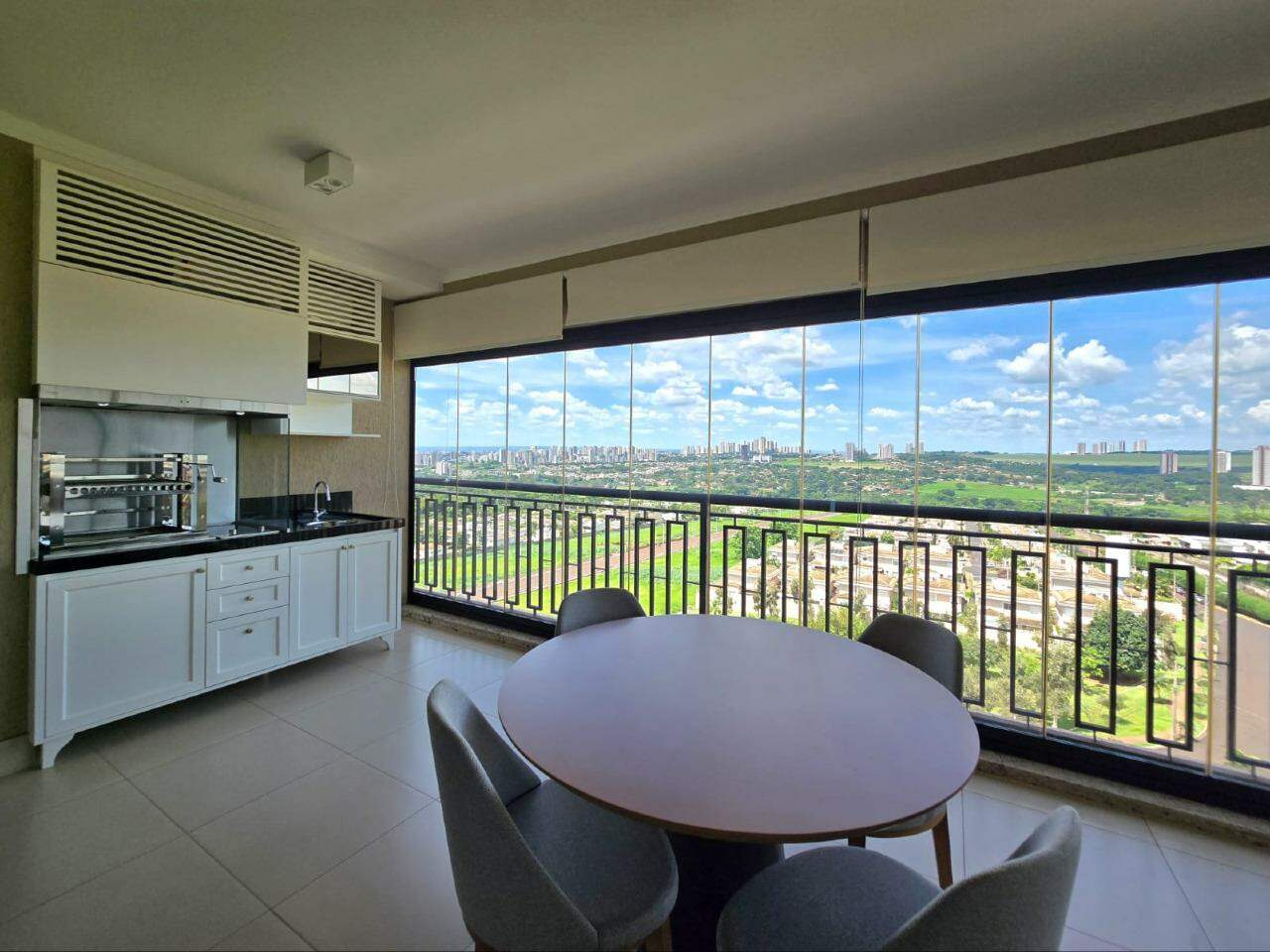 Apartamento à venda no Vila do Golfe: 