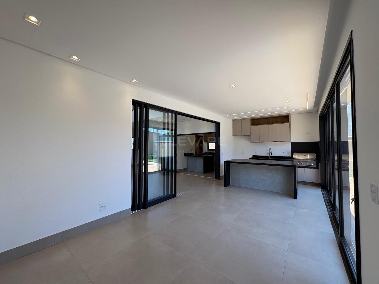 Casa em Condomínio à venda no Vila do Golfe: 