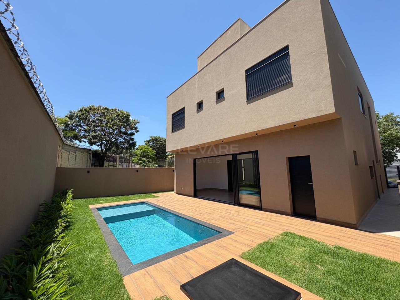 Casa em Condomínio à venda no Vila do Golfe: 