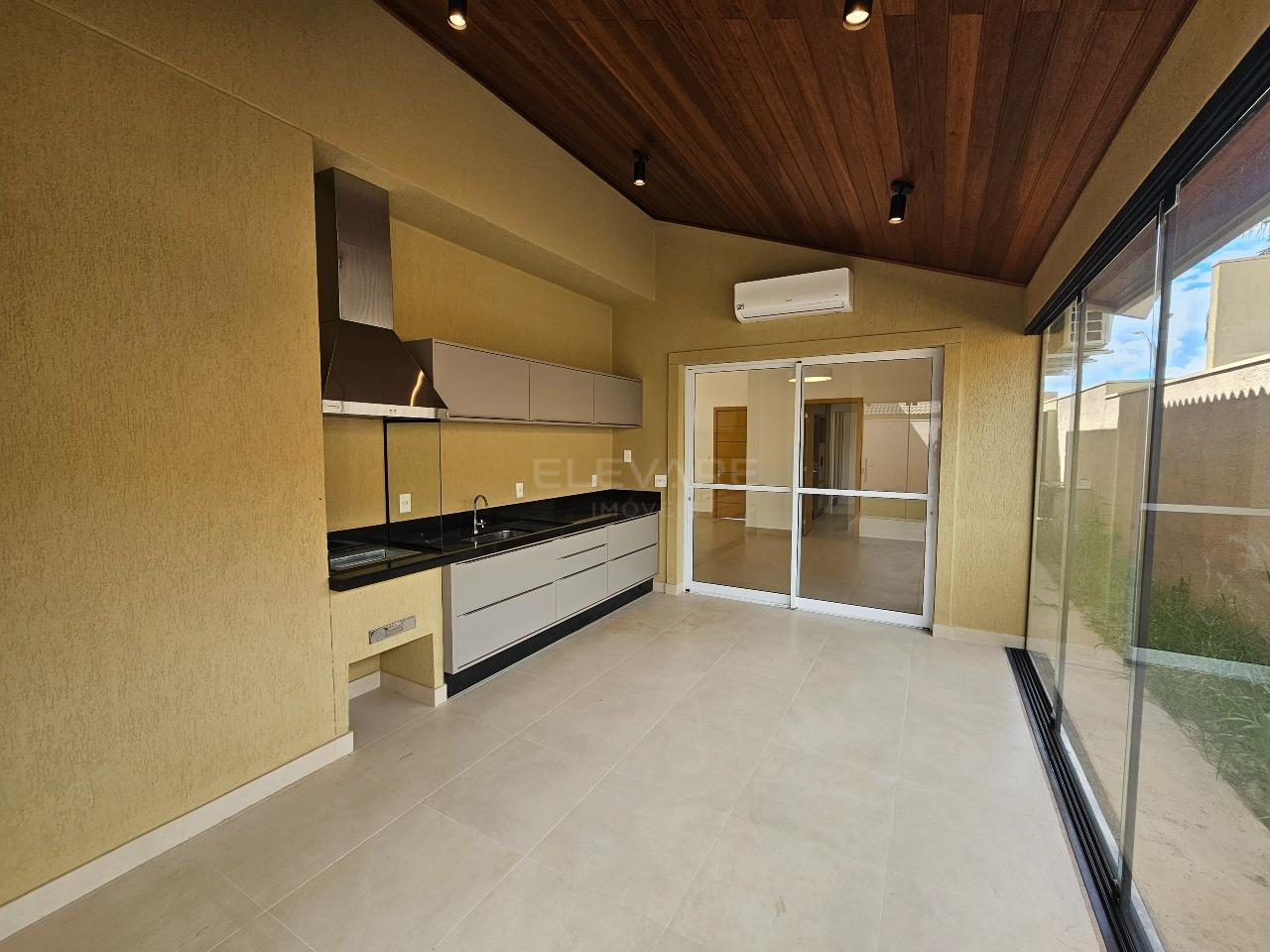 Casa em Condomínio para aluguel no Cravinhos: 