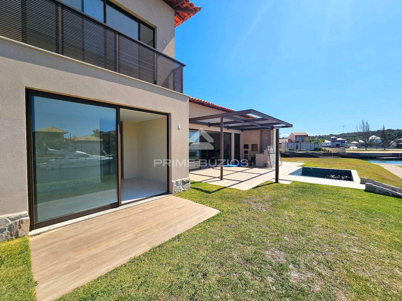Casa em condomínio a venda, 4 quartos, 4 suítes, 2 vagas, Marina – Armação dos Búzios/RJ