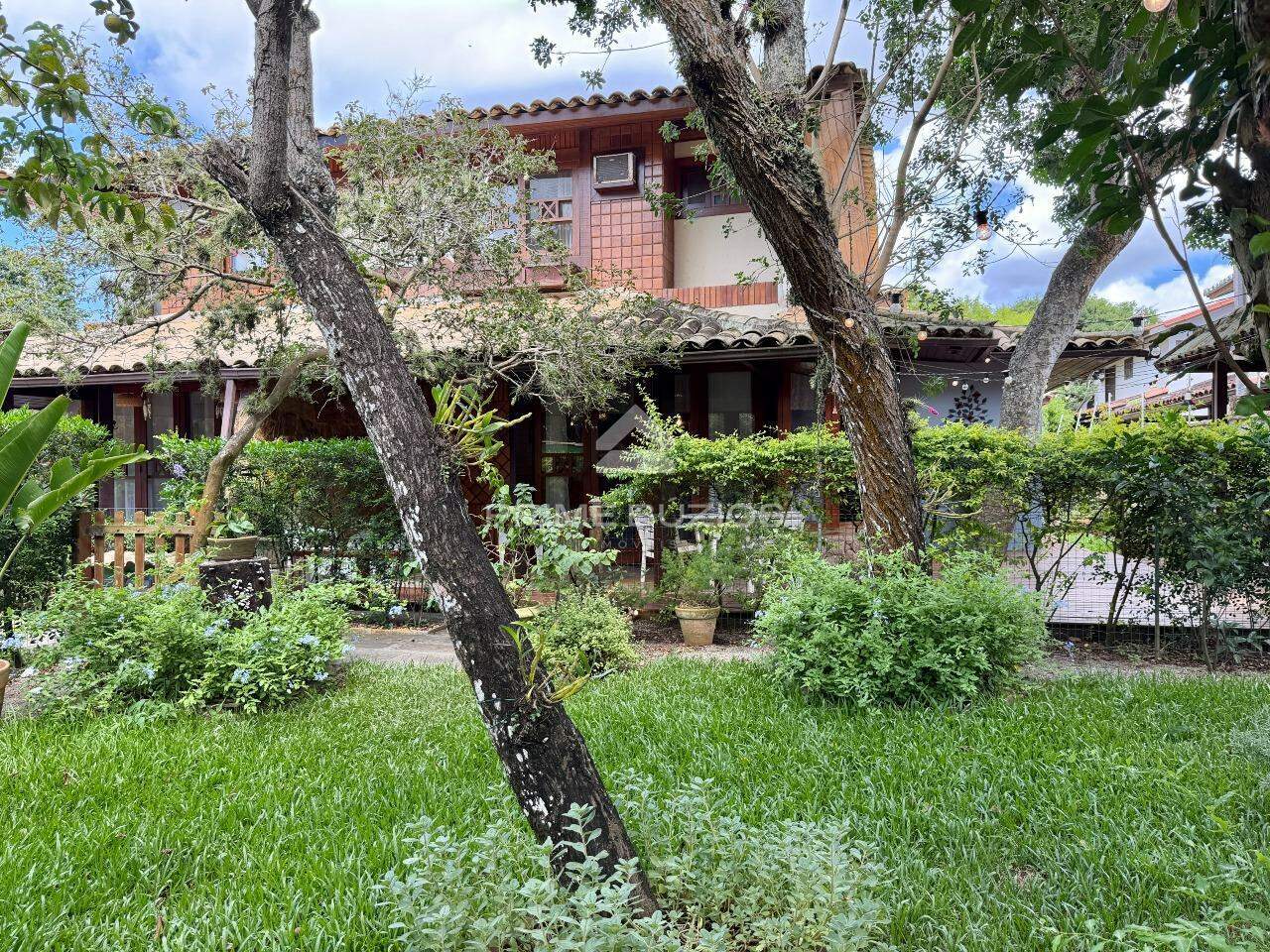 Casa em condomínio, a venda, 3 quartos, 3 suítes, 2 vagas, Manguinhos – Armação dos Búzios/RJ