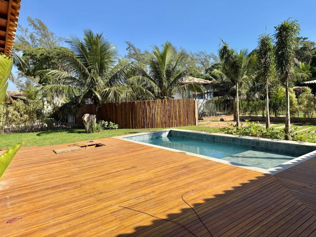 Casa em condomínio, a venda, 4 quartos, 4 suítes, 3 vagas, Manguinhos – Armação dos Búzios/RJ