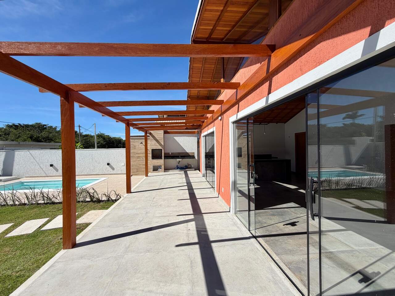 Casa em condomínio, a venda, 3 quartos, 2 suítes, 3 vagas, Caravelas – Armação dos Búzios/RJ