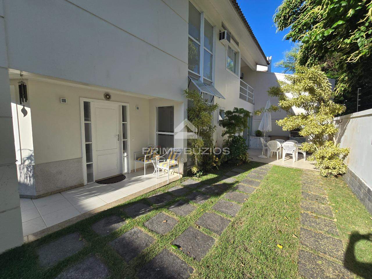 Casa em condomínio, a venda, 5 quartos, 2 suítes, 2 vagas, Bosque de Geribá – Armação dos Búzios/RJ