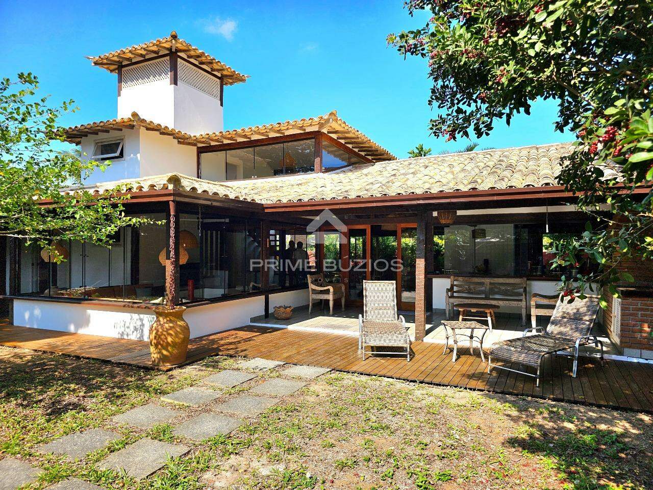 Casa, a venda, 3 quartos, 3 suítes, 4 vagas, Manguinhos – Armação dos Búzios/RJ