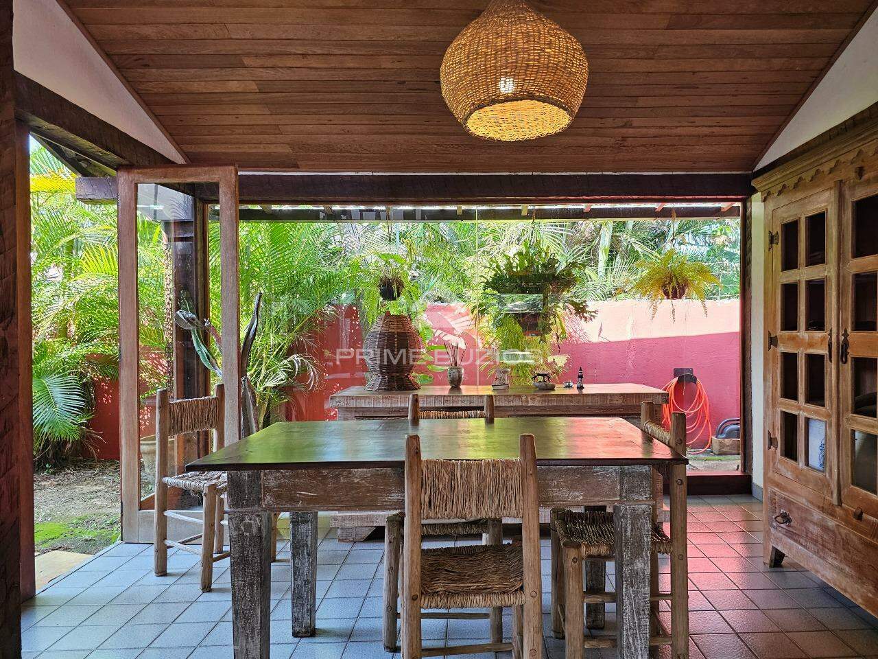 Casa, a venda, 3 quartos, 3 suítes, 4 vagas, Manguinhos – Armação dos Búzios/RJ
