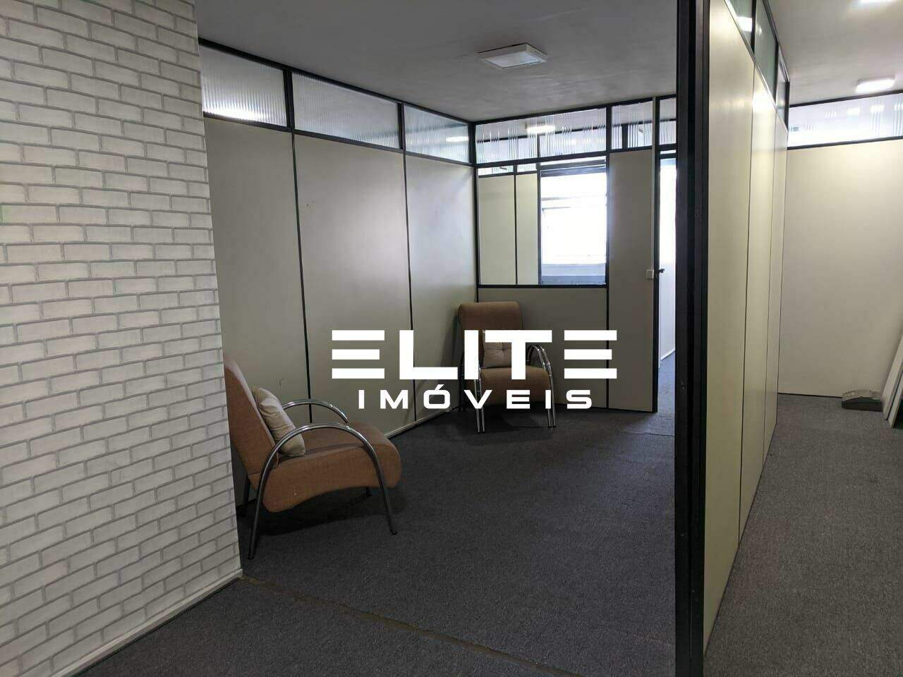 Sala à venda no Vila Bastos: 