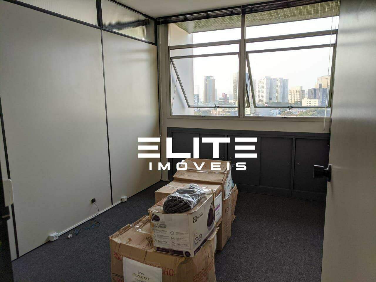 Sala à venda no Vila Bastos: 