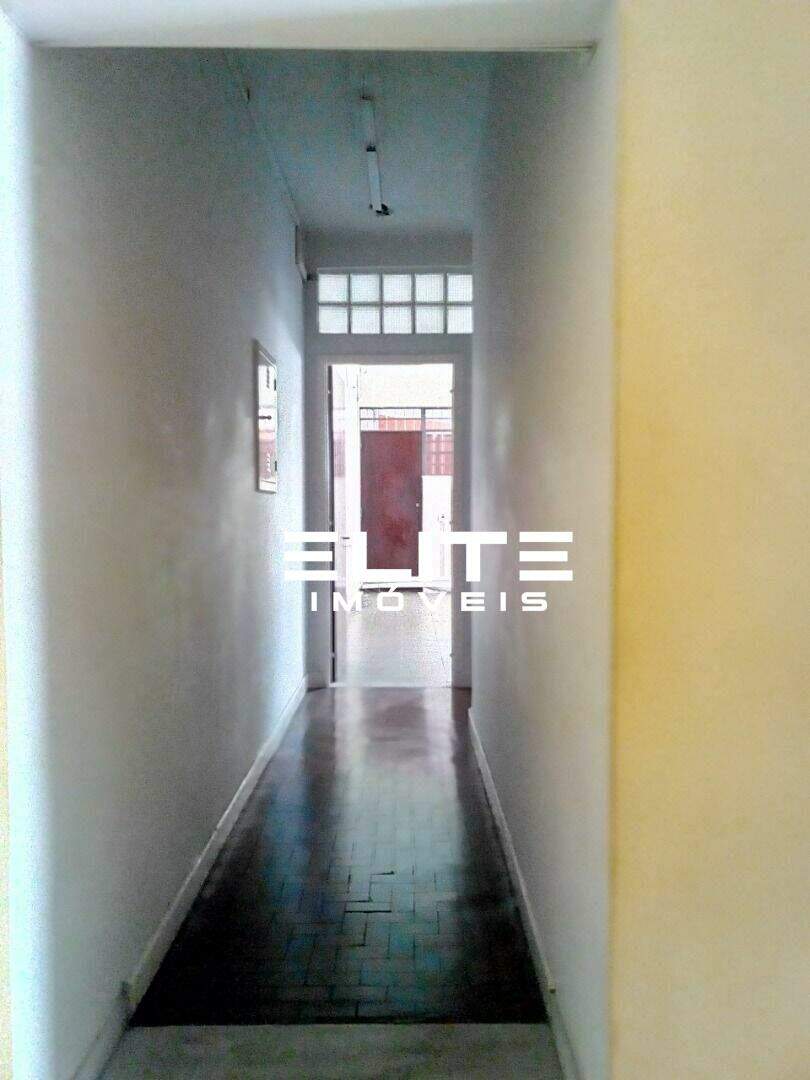 Sobrado à venda no Centro: 