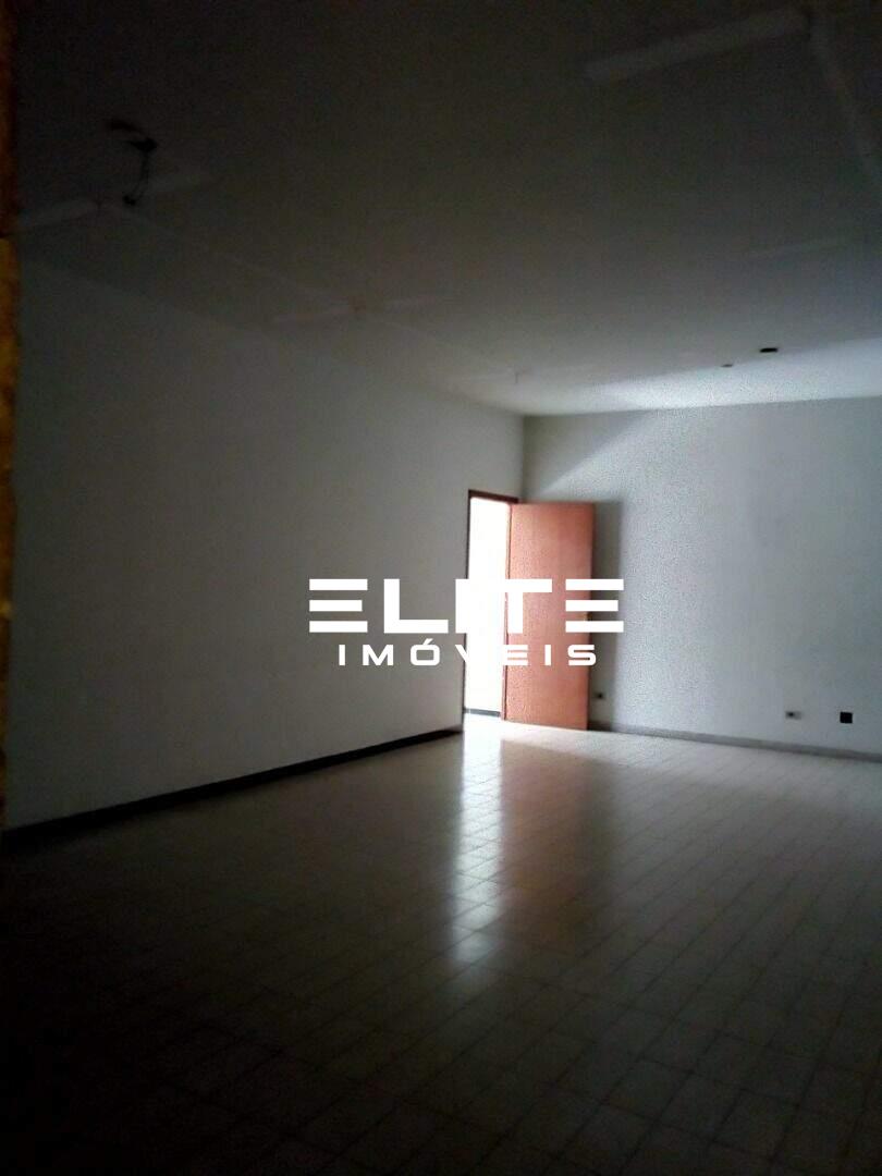 Sobrado à venda no Centro: 