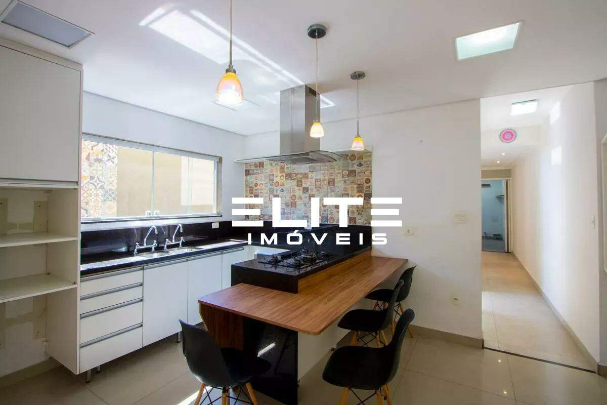 Sobrado à venda no Vila Assunção: 