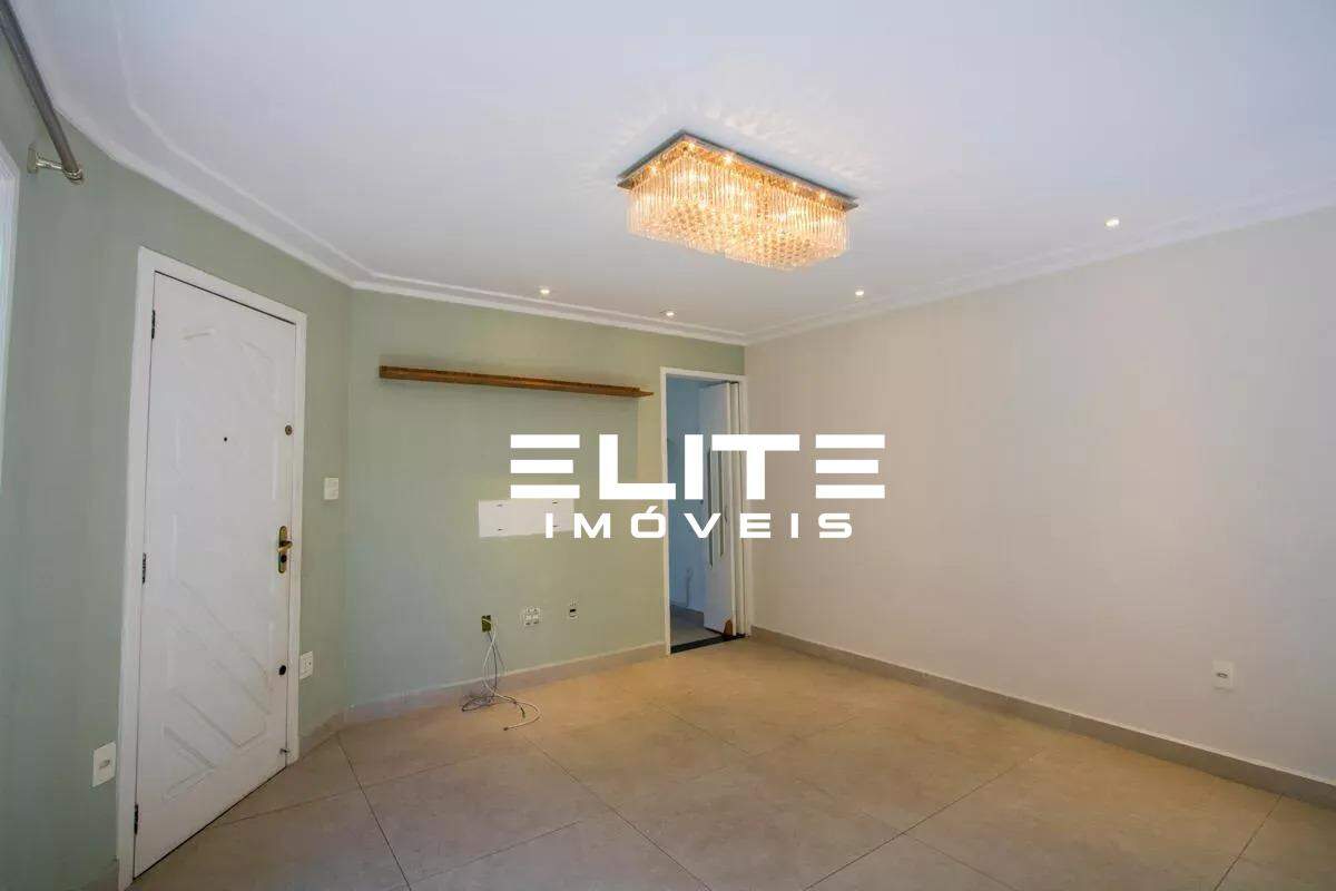 Sobrado à venda no Vila Assunção: 