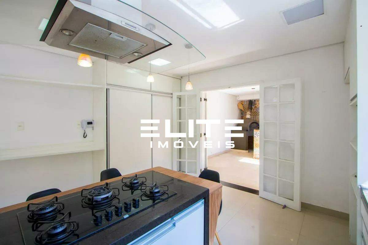 Sobrado à venda no Vila Assunção: 