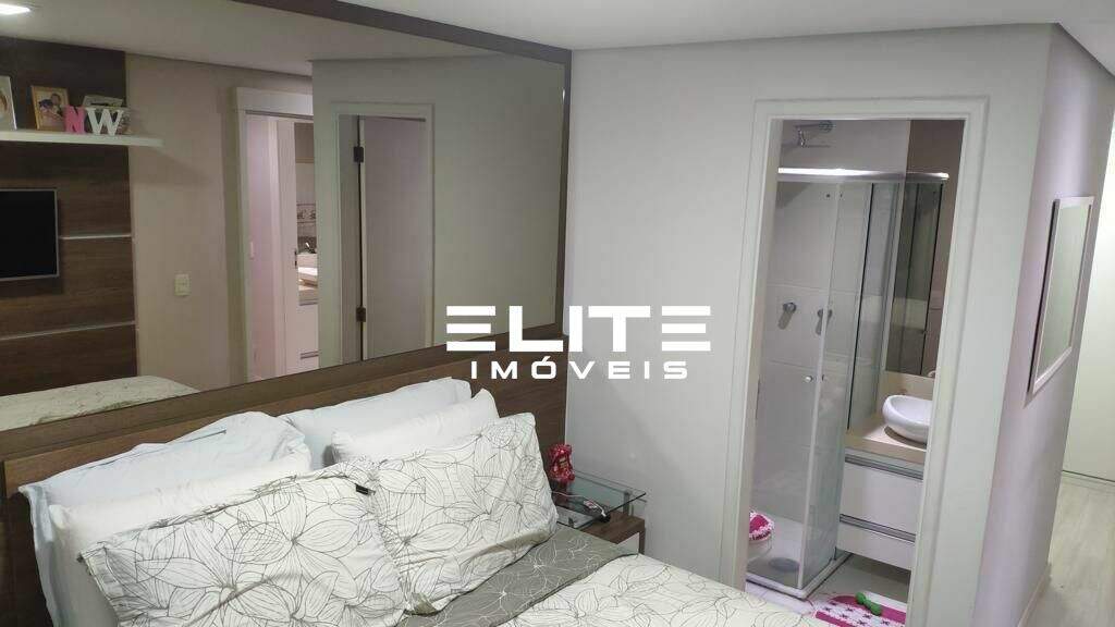 Apartamento à venda no Vila Valparaíso: 