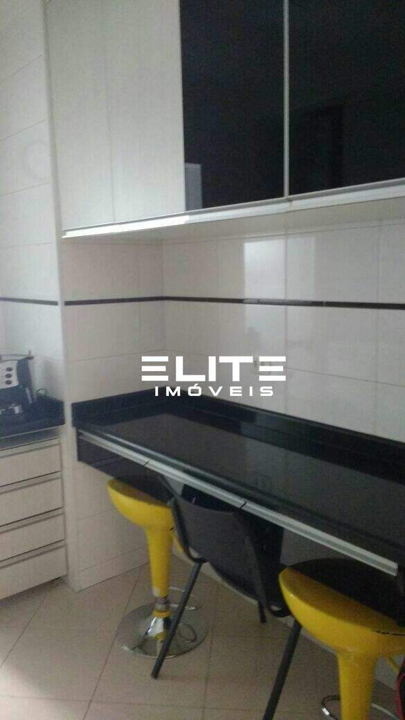 Apartamento à venda no Vila Valparaíso: 