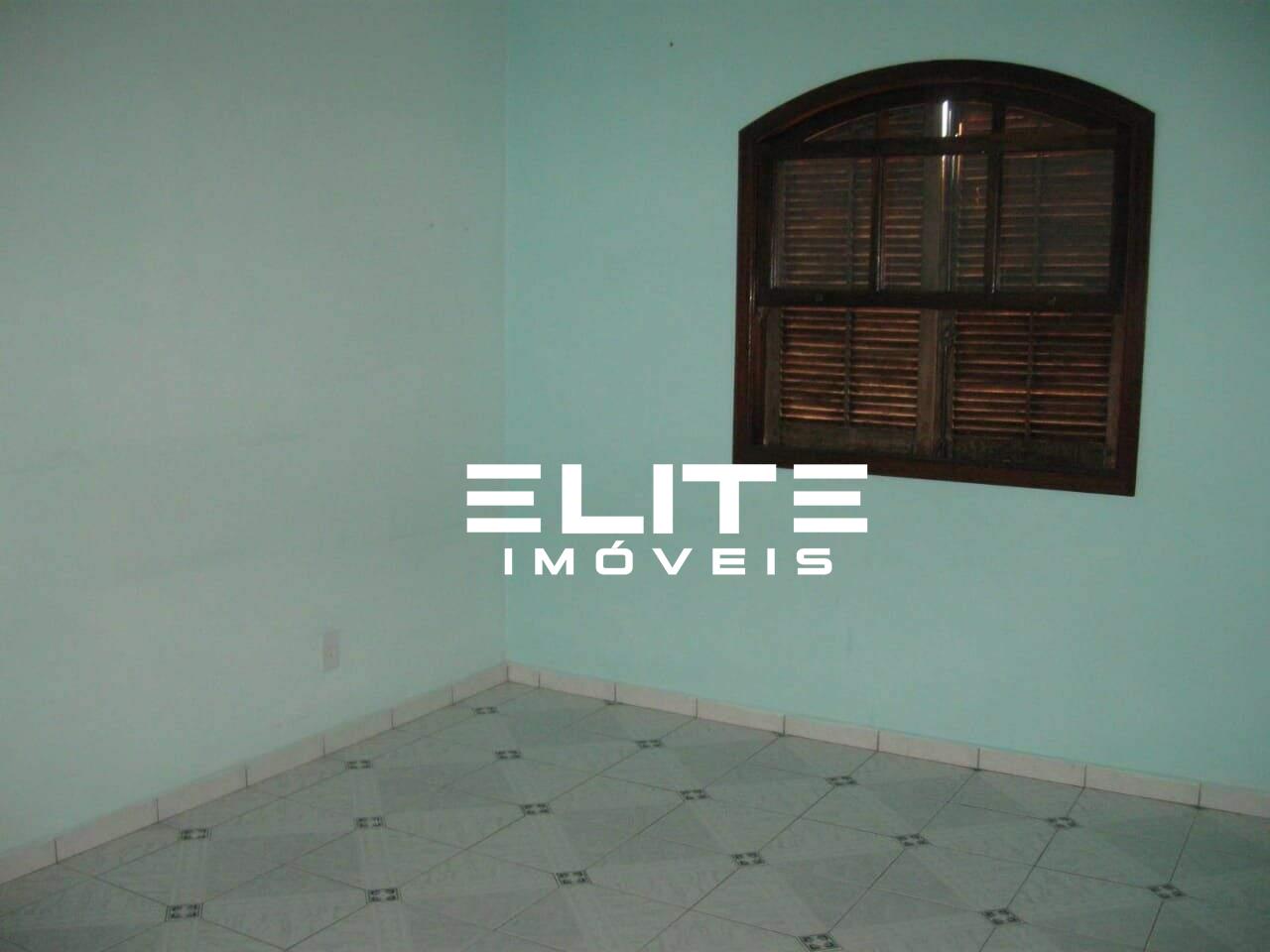 Sobrado à venda no Vila Scarpelli: 