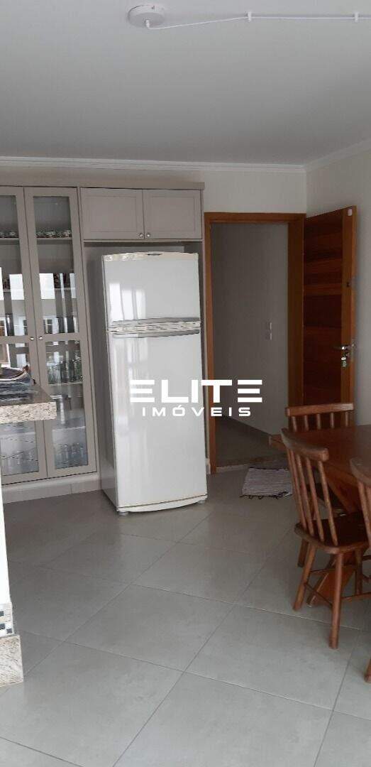 Sobrado à venda no Campestre: 