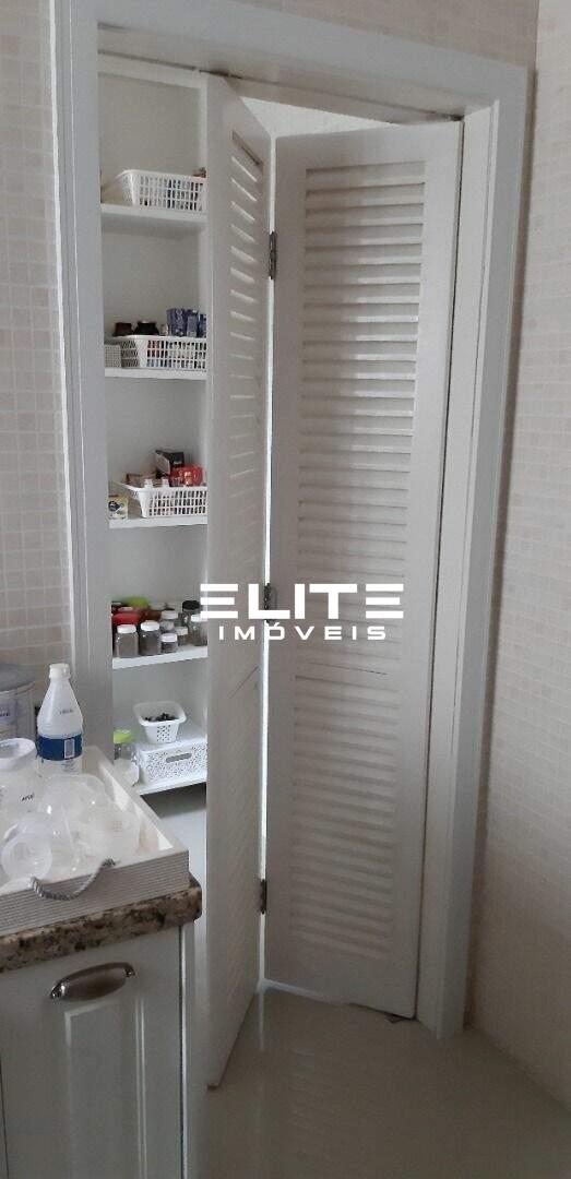 Sobrado à venda no Campestre: 