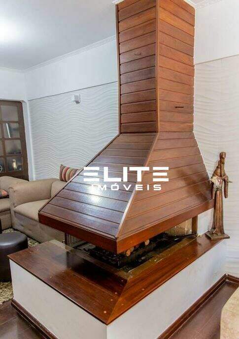 Sobrado à venda no Bairro Jardim: 