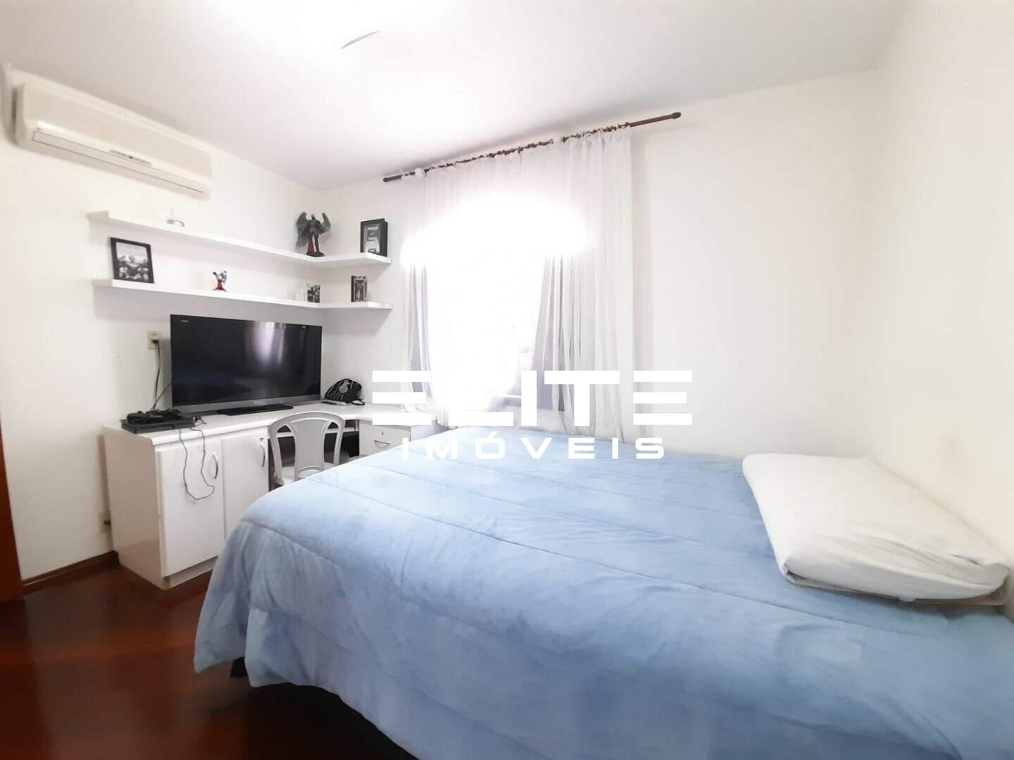 Sobrado à venda no Vila Eldízia: 