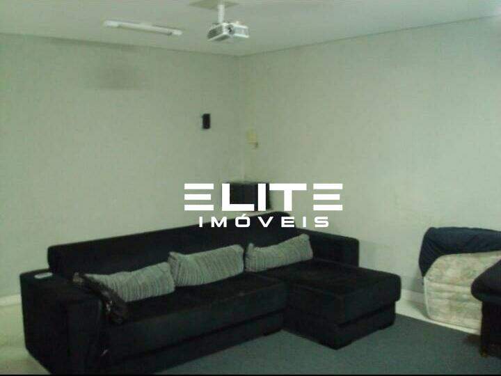 Sobrado à venda no Jardim Santo André: 