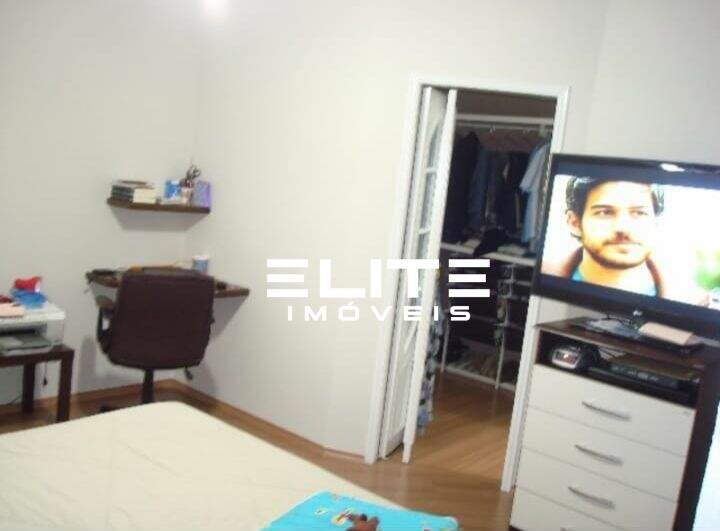 Sobrado à venda no Jardim Santo André: 