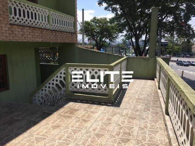 Sobrado à venda no Vila Homero Thon: 