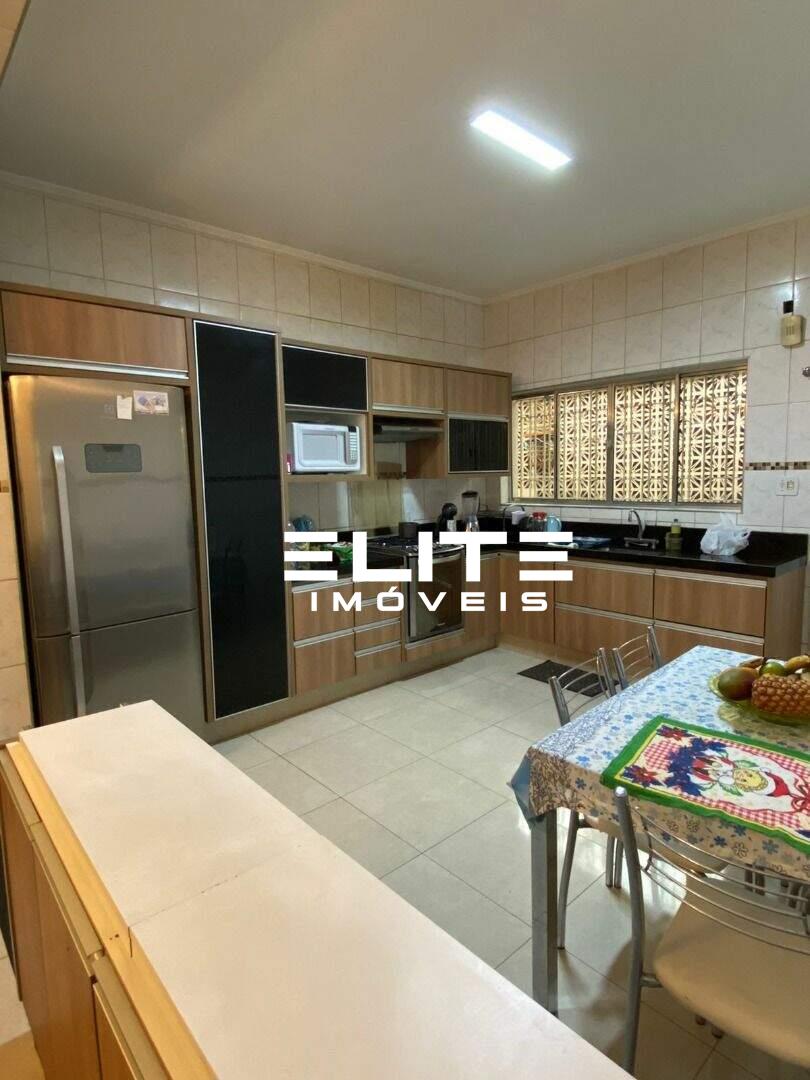 Casa à venda no Jardim Maria Estela: 