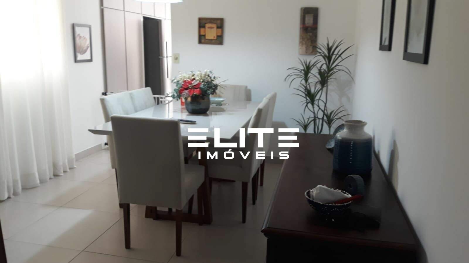 Sobrado à venda no Campestre: 