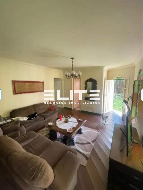 Casa à venda no Bairro Jardim: Sala de Estar